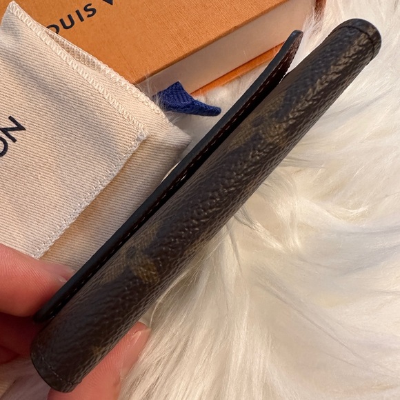 LOUIS VUITTON 6 KEY HOLDER MONOGRAM - Picture 6 of 12